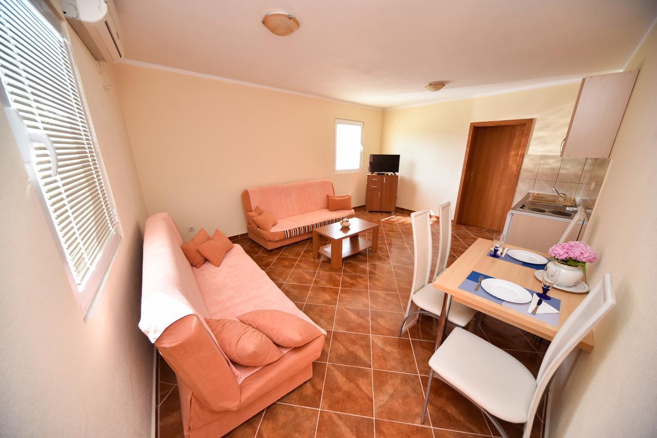 Apartmani Stanisic Čanj Exteriér fotografie