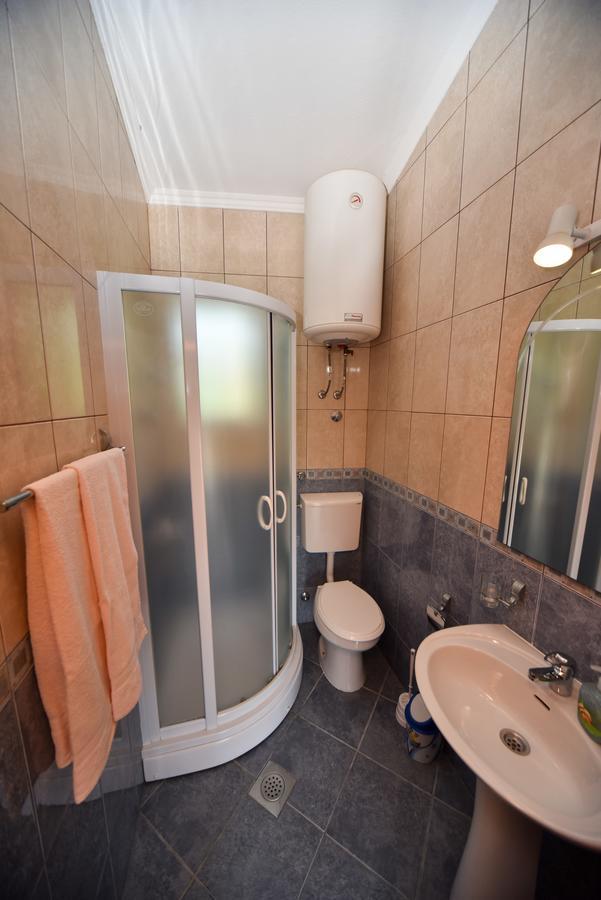 Apartmani Stanisic Čanj Exteriér fotografie